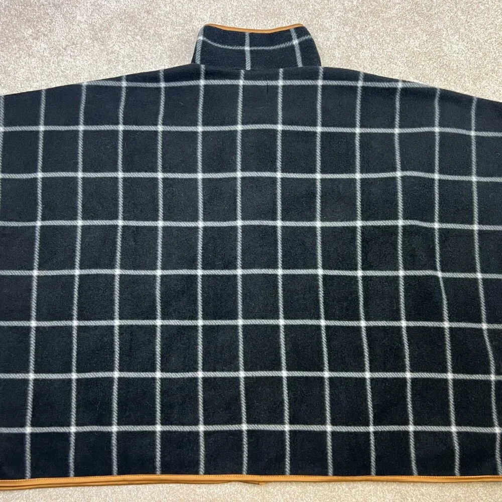 Women's Le Moda Plaid Button Shawl Poncho Black Brown‎ Polyester (size unknown)